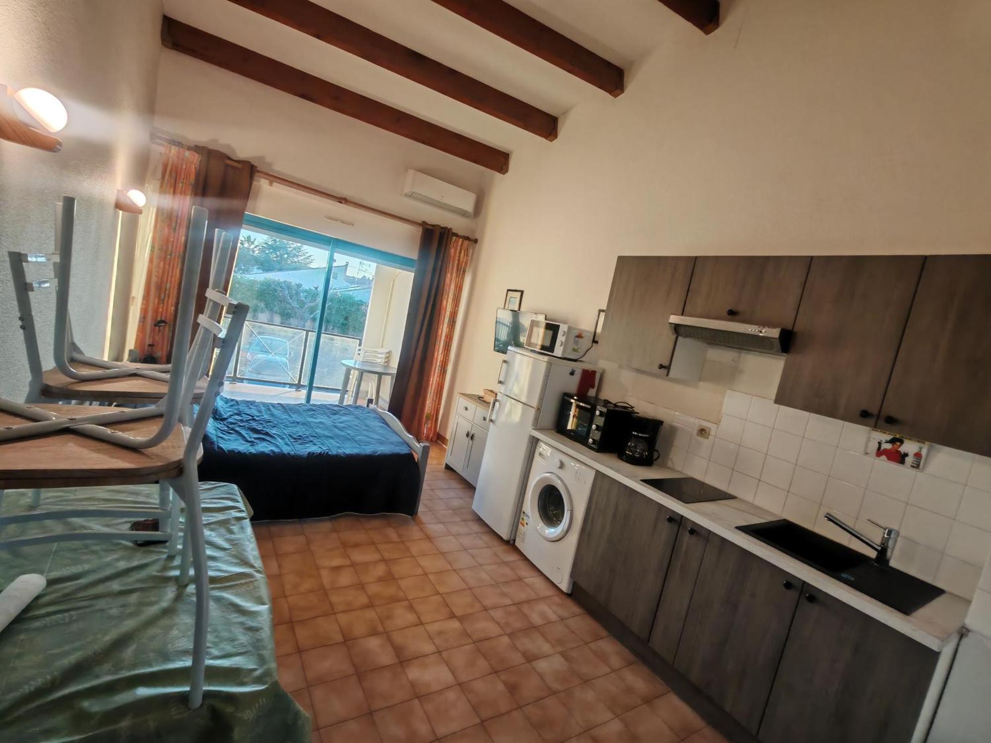 Studio 34 Curistes/Vacanciers Balaruc-les-Bains Exterior photo
